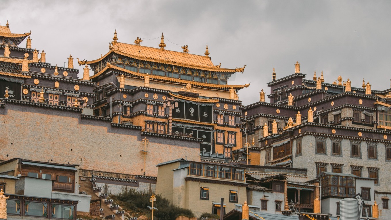 自驾云南滇藏,自驾滇西北旅游