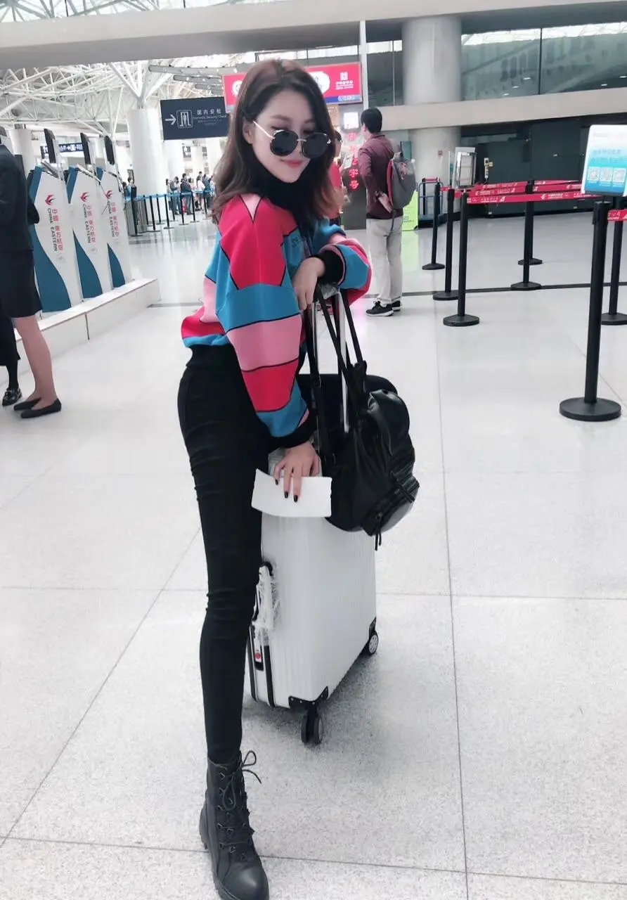 这个像李子柒一样女孩，她干啥啥成……