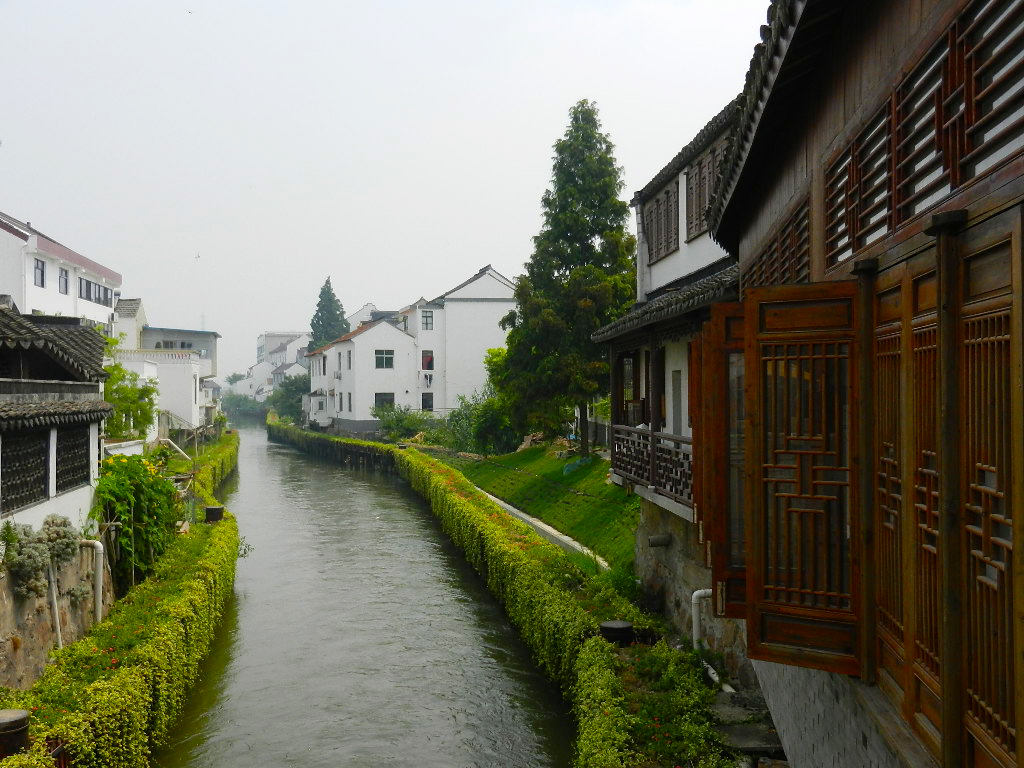 上海本地人都去哪吃海鲜,上海去哪里吃实惠而又正宗的海鲜