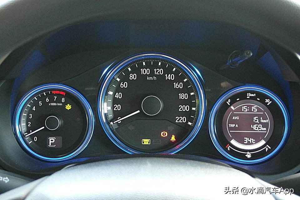 看油耗表的正确方法图解,看油耗怎么算一公里多少钱