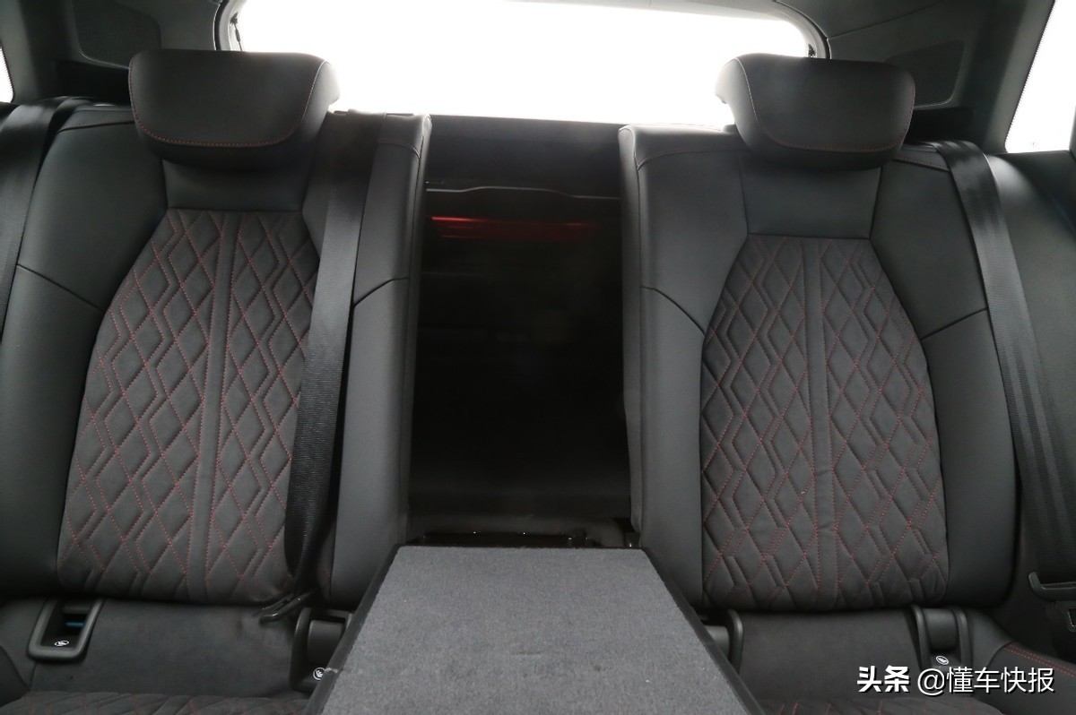 奥迪a3limousine,奥迪a3limousine35tfsi时尚型
