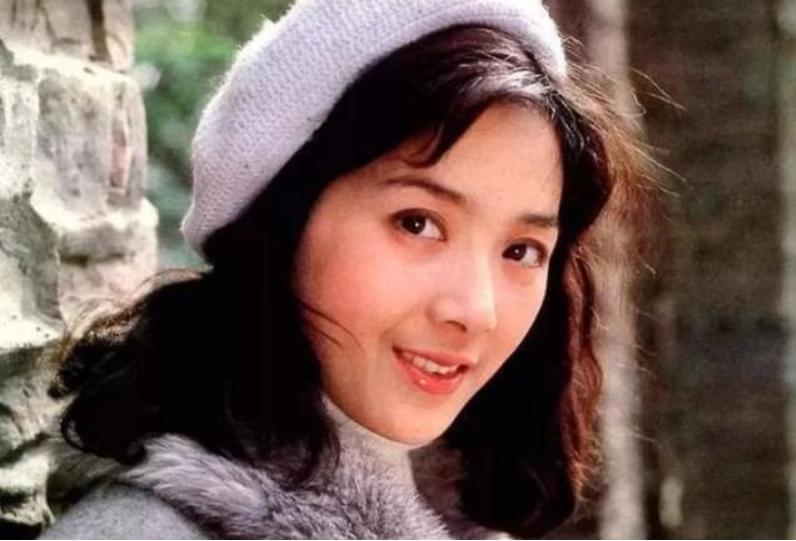 80年代第一美女龚雪近况,八十年代电影演员龚雪近况