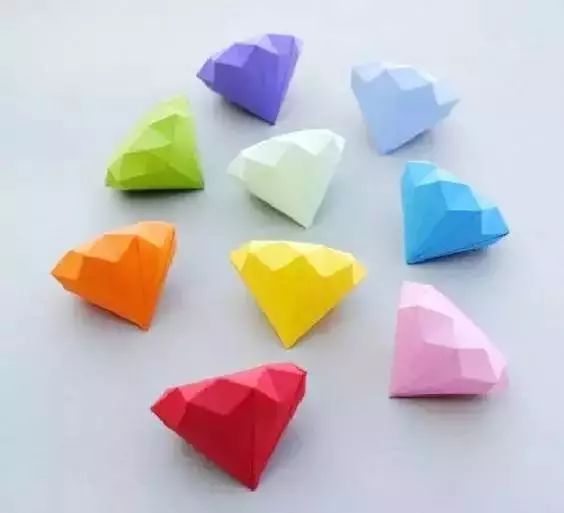 手工折纸千纸鹤简单易学幼儿园,手工折纸青蛙幼儿园视频教程