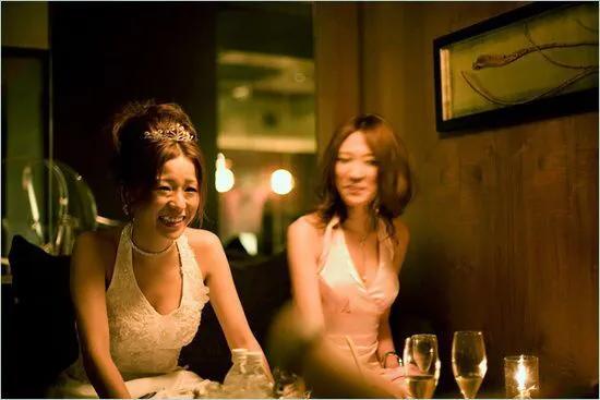 酒吧ktv招聘骗局有哪些,揭露酒吧招陪酒女的高薪骗局