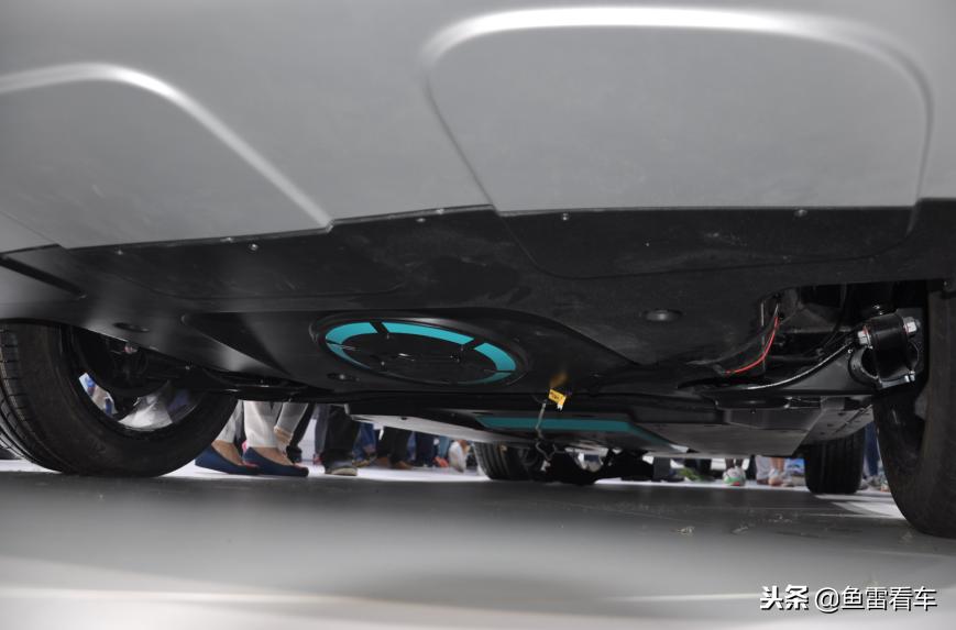 观致3三厢和观致5对比,观致3最新款报价及图片