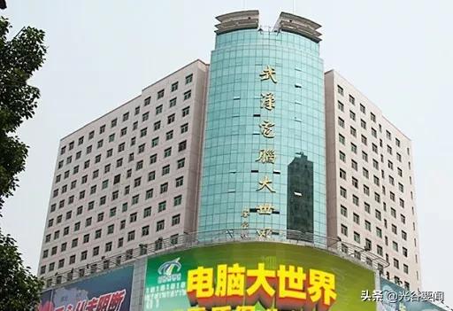 攒了好久的配件组装手机,地表最强台式组装机