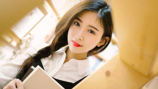 闲看风花雪月，淡品柴米油盐，优秀作文《幸福是一种淡然的境界》