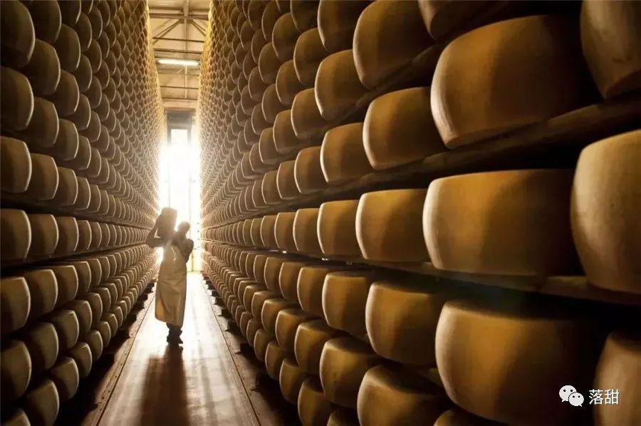 杂谈是指什么,杂谈的意思