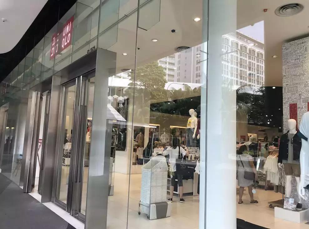 优衣库重磅t恤,优衣库xkaws联名衣服