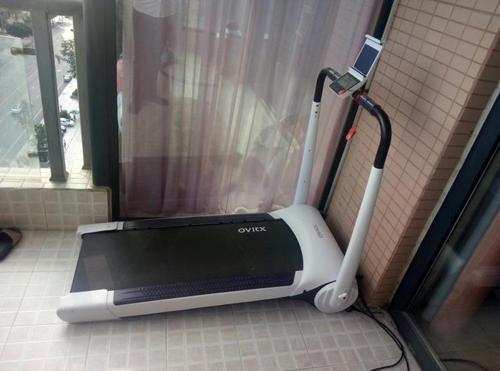 二十天俯卧撑练出八块腹肌,1秒练出八块腹肌只用俯卧撑