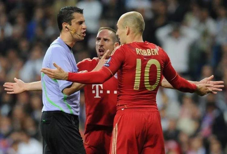 罗贝里十年终章插曲,罗贝里的十年