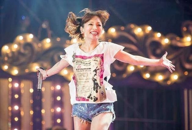 滨崎步双耳失聪了吗,失聪后的滨崎步现状