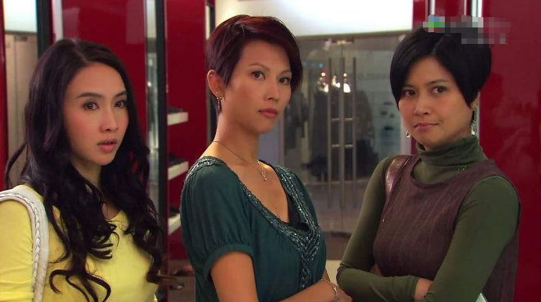 萧亚轩让人心痛到泪奔的瞬间,萧亚轩名媛圈