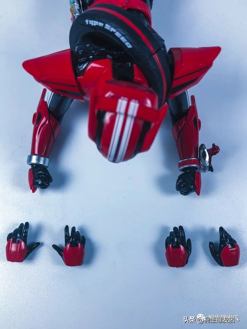 座驾最贵的假面骑士！假面骑士Drive驰骑shf测评