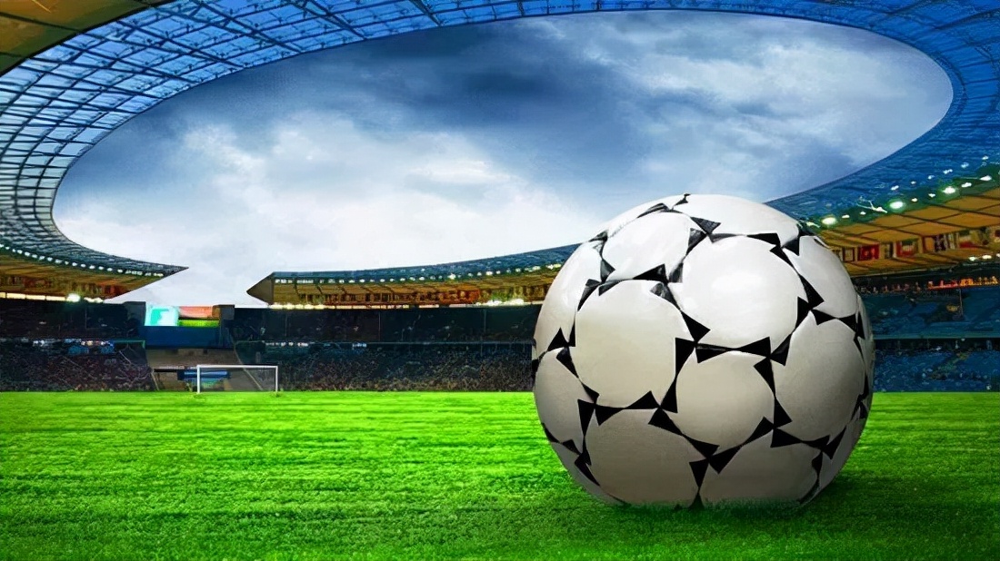 足球场为什么要用草坪,足球场真草坪好还是假草坪好