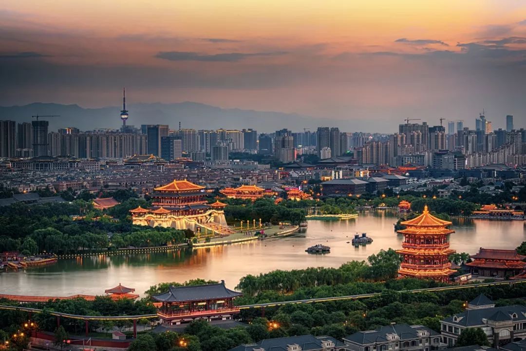 十一去西安玩住哪里,西安旅游住宿自由行推荐攻略