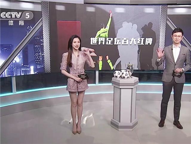 就在两天前，走秀时泳裤意外滑落的马凡舒，喜获新身份潇洒再出发