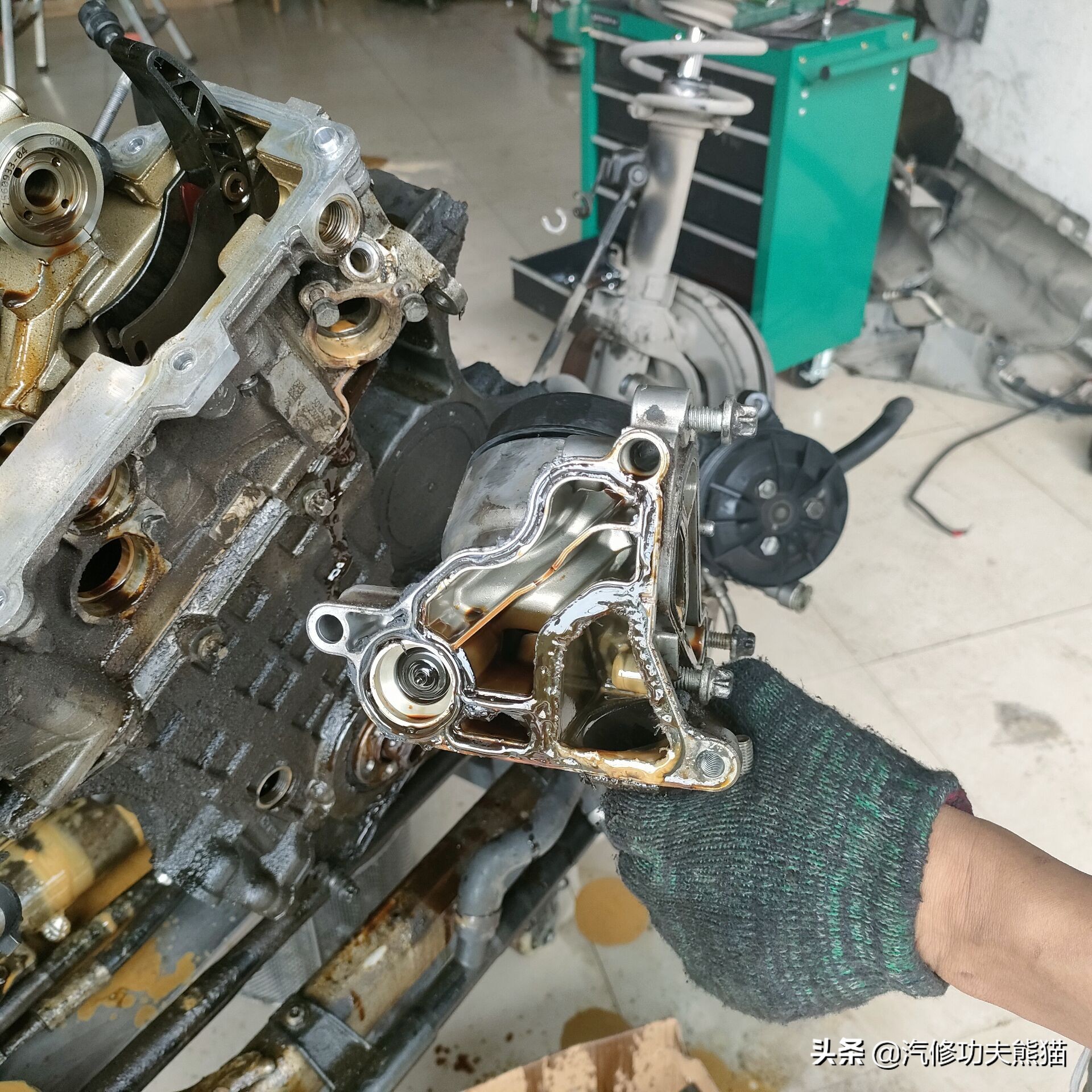 e90宝马325i容易烧机油,宝马e90325i烧机油能修好吗