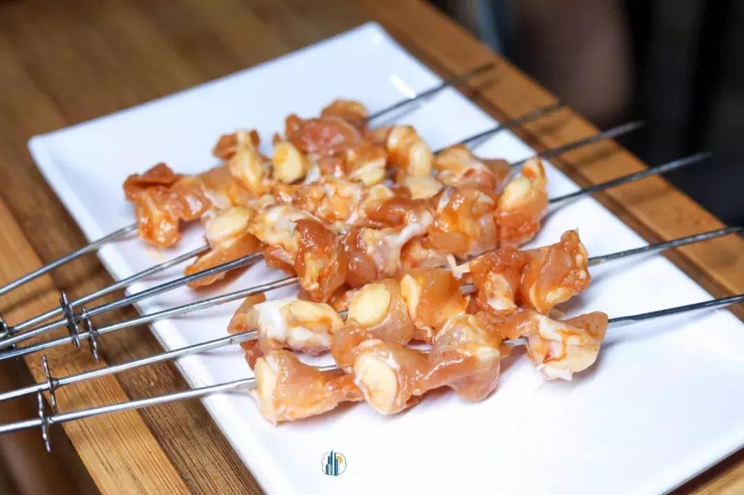 49.9元涮烤自助,他来了免费完整版视频