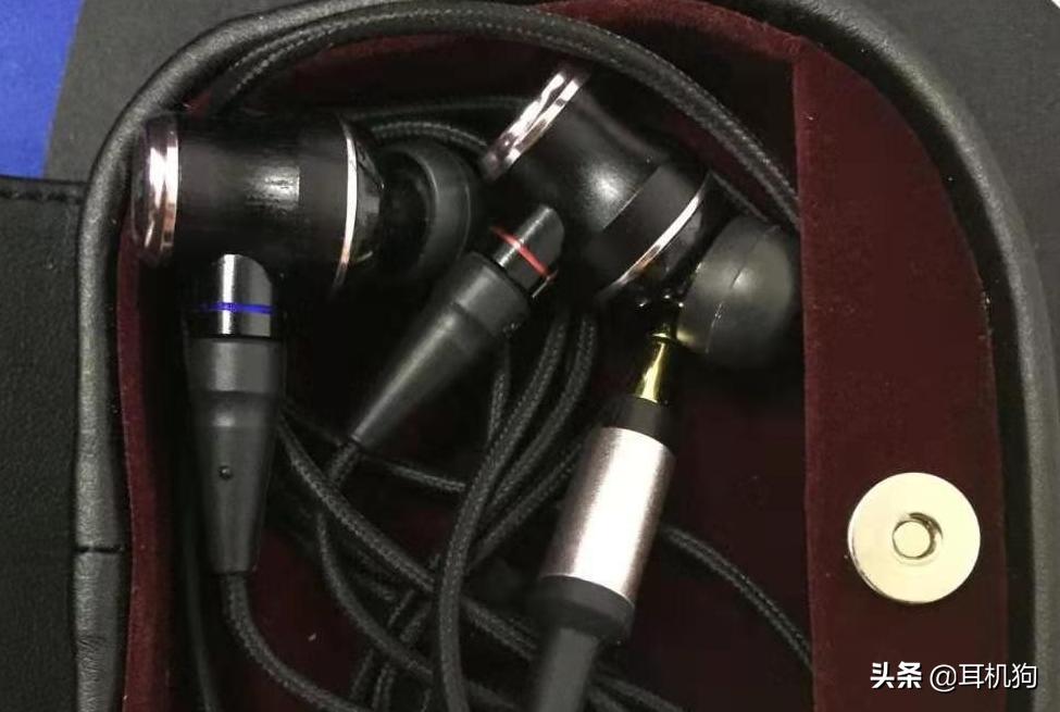 比有线耳机声音还大的蓝牙耳机,jvcfw001耳机拆解