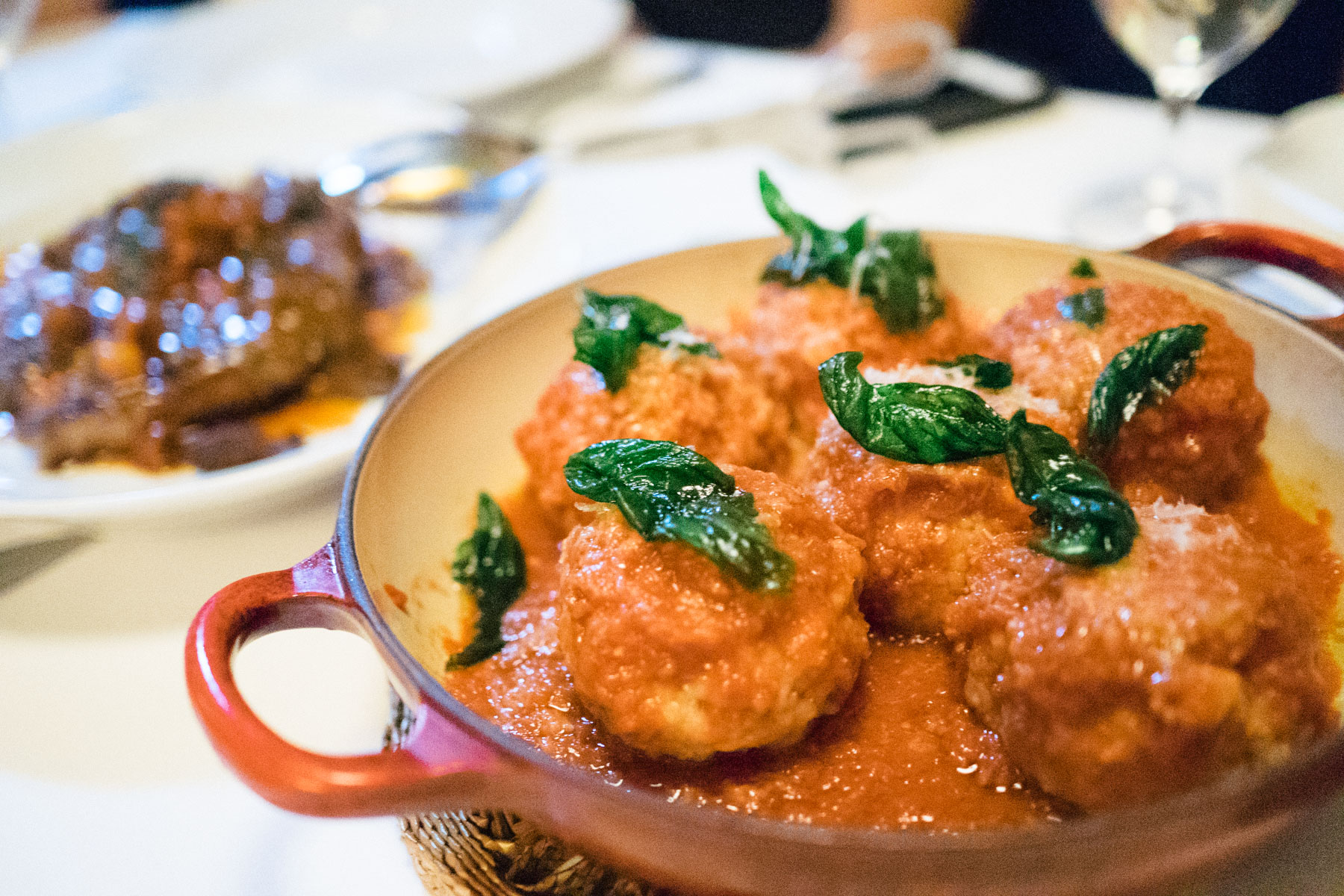 香港顶级餐厅排名前十,香港十大顶级餐厅在哪里