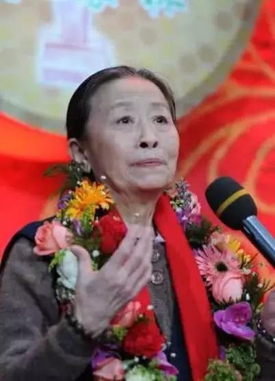 “丑娘”身败名裂，今83岁被爆丑闻，她到底做了什么？