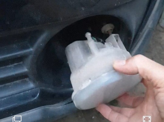 sx4天语雾灯的调整,铃木天语sx换雾灯灯泡