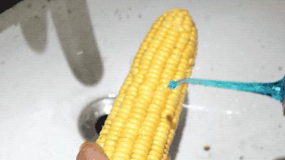 年轻人想要拒绝口臭，就该从饭后b-box开始练起