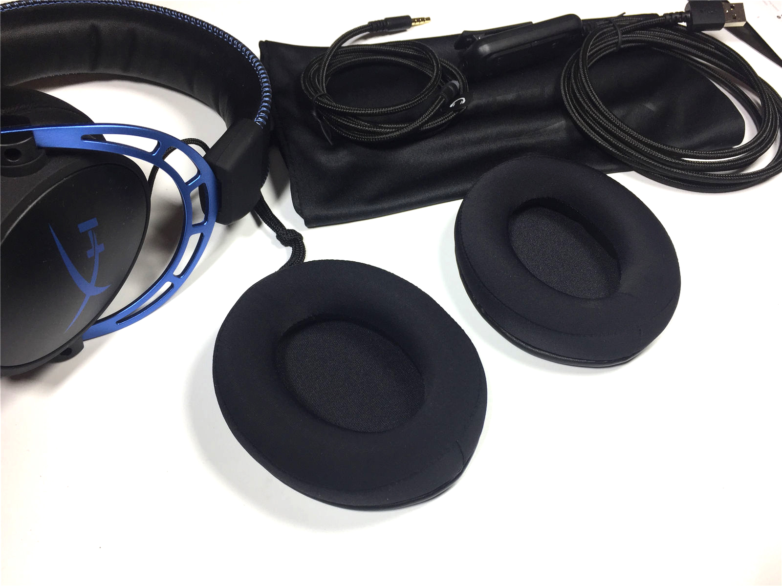 体验hyperx阿尔法加强版游戏耳机,hyperx阿尔法无线游戏耳机