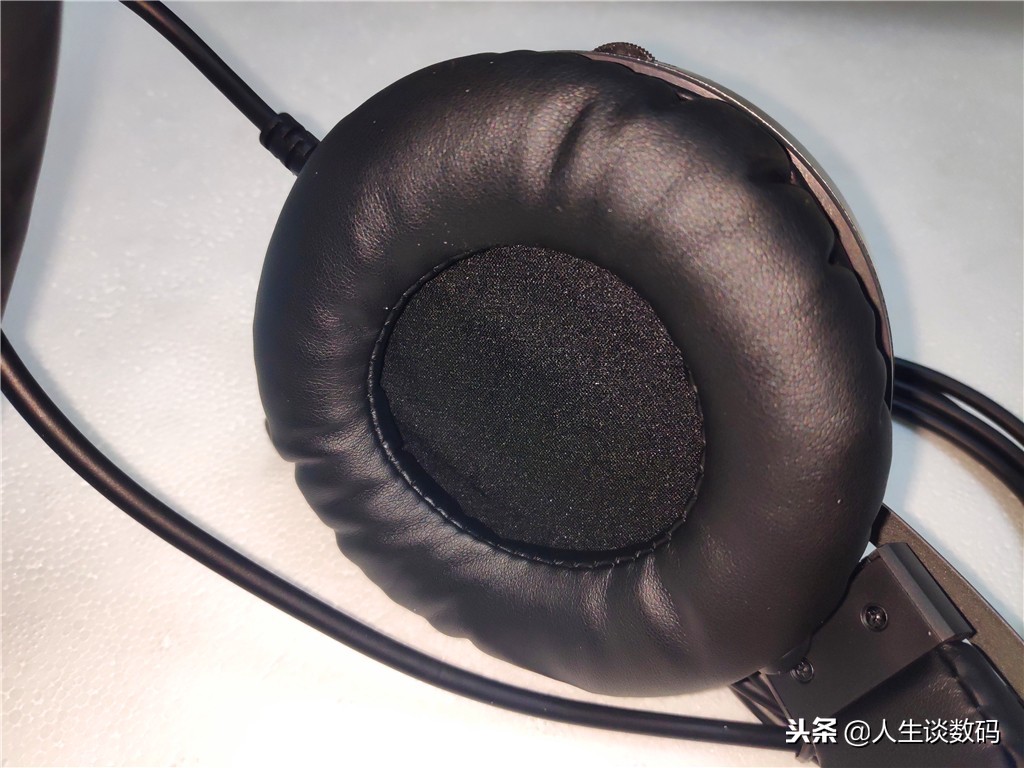 血手幽灵耳机测评,听枪声辨位