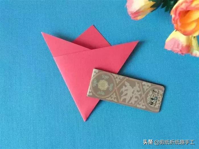 牛年手工窗花剪纸步骤图解,剪纸窗花教程新手入门