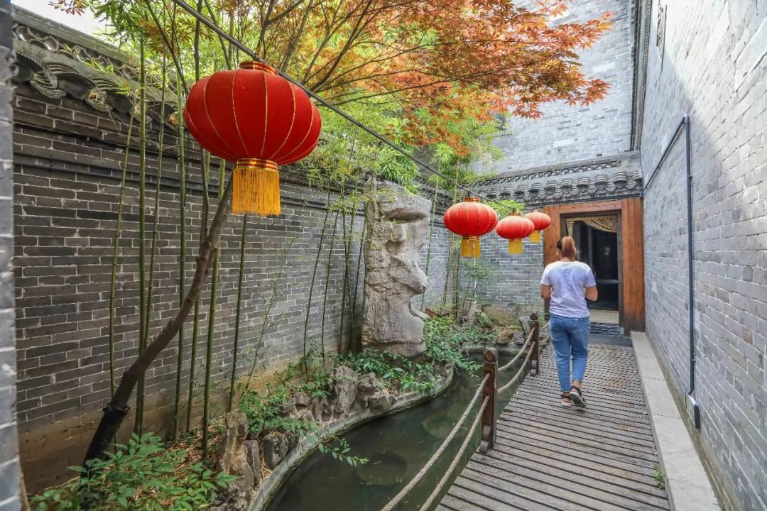 周家大院吴家大院一日游,周家大院爱莲堂