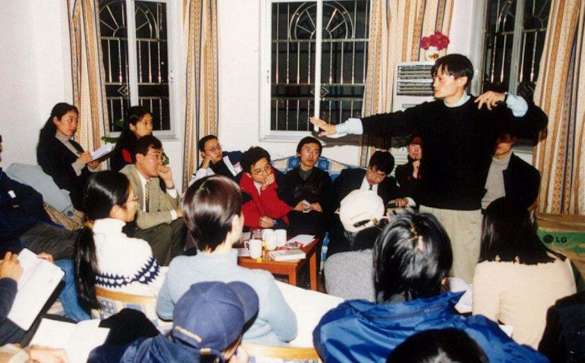 马云早期创业真实图片,马云创业史珍贵影像