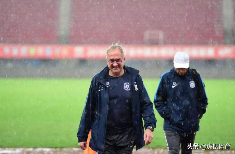 天津泰达历任主教练,前中超主教练去世
