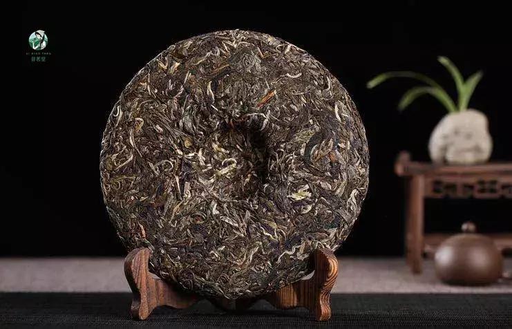 普洱茶饼有虫蛀可以饮吗,普洱茶饼有霉了还能喝吗