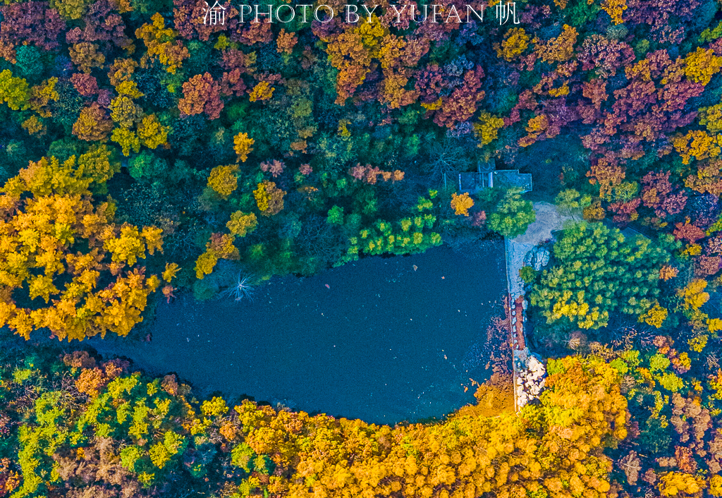 洛阳白云山之情人谷和月亮湖,洛阳白云山美如仙境