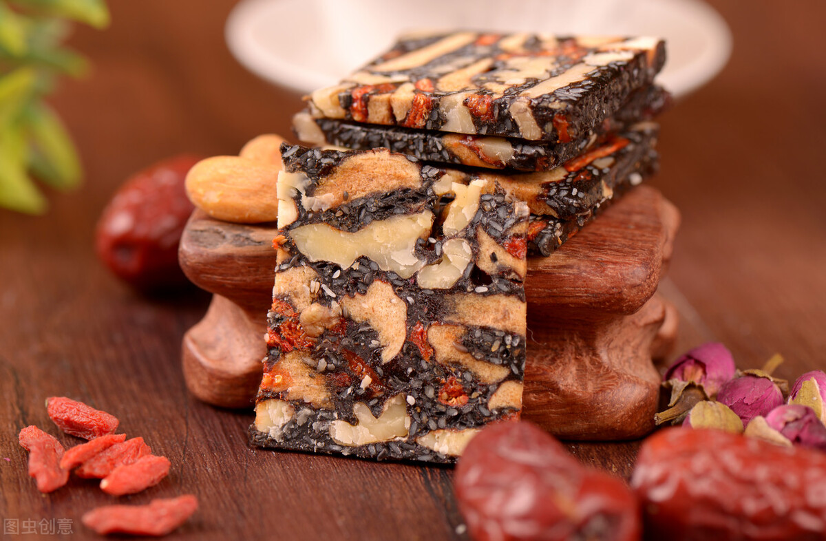 吃阿胶的好处与功效与作用,阿胶的好处与功效与作用