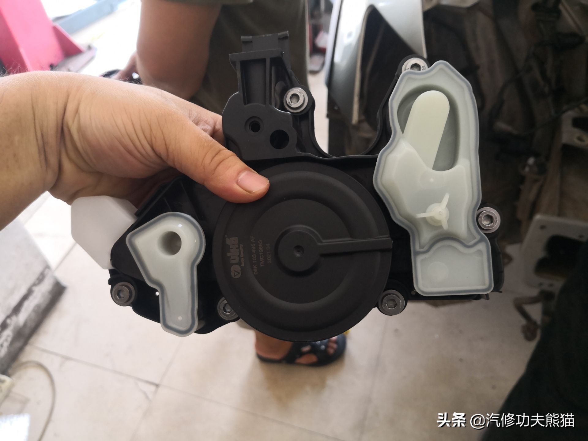 如何检测奥迪三代ea888是否烧机油,大众三代ea888发动机机油灯报警