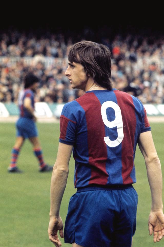 足坛最佳阵容梅西c罗,足坛最强梅西