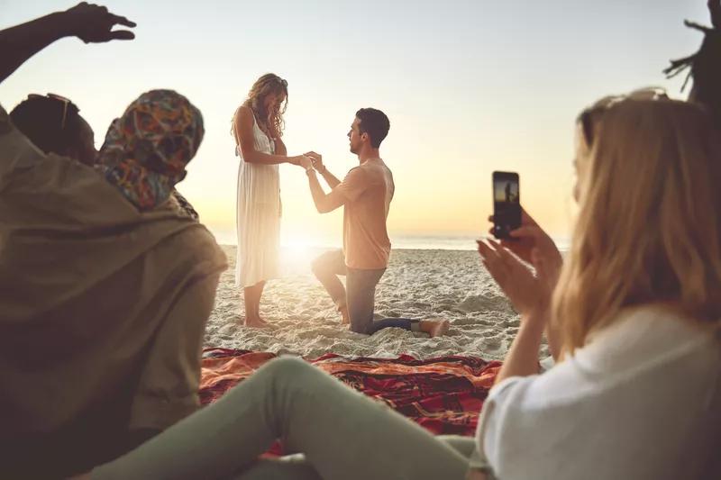 求婚创意100个点子,想求婚又没钱买钻石