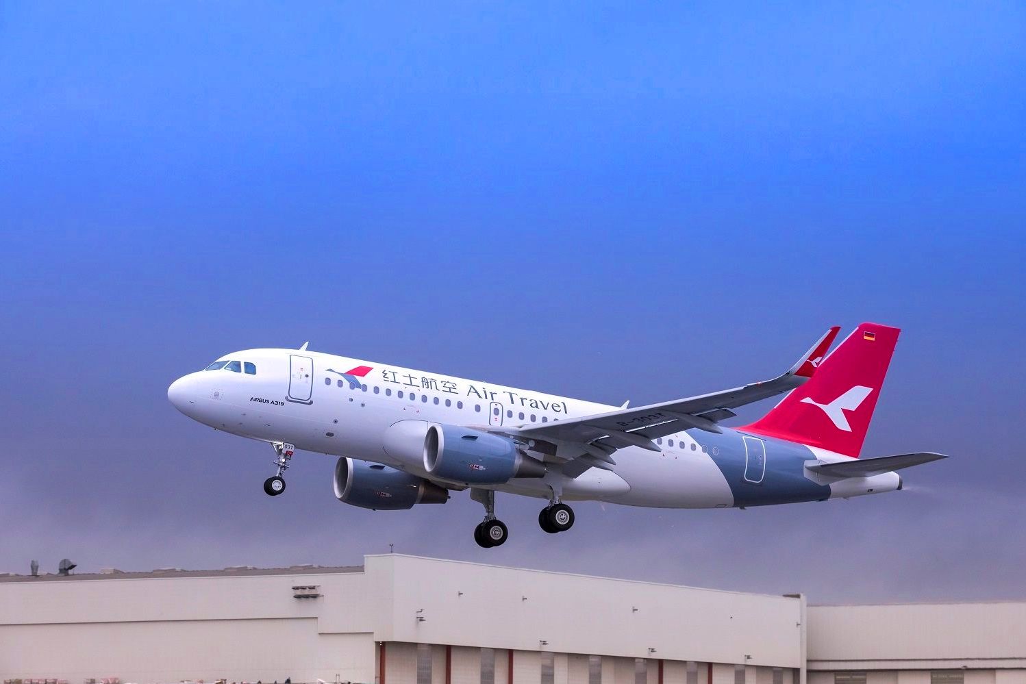 云南曾是中国航空业最发达的省份，机场最多时达到了52座！