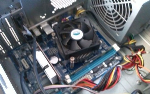 电脑主板坏了怎么换新的,更换电脑主板全过程