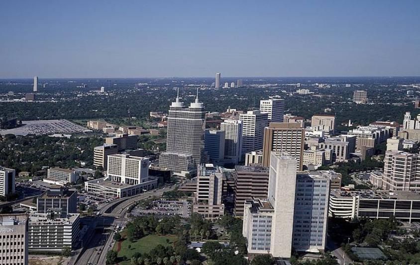 美国第四城休斯顿，一座高楼稀少的大城市，这样的城建你觉得好吗