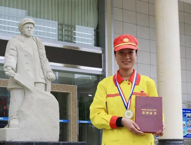 石油工人劳模故事,石油工人劳模