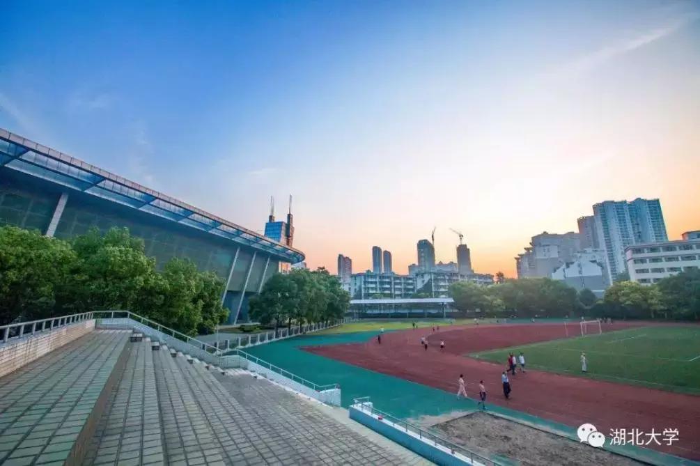 新学期开学大礼包,开学大一新生大礼包