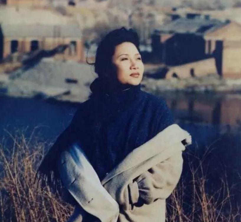 唱青藏高原的李娜是怎么出名的,大家还记得唱青藏高原的李娜吗