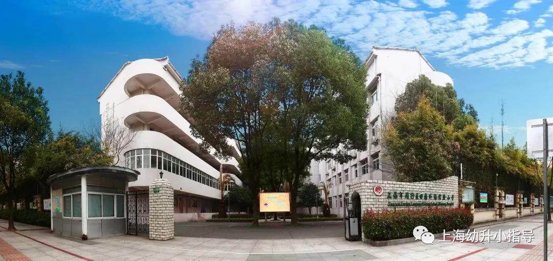 黑马崛起！这所学校上升势头明显！对口初中被星河湾托管了