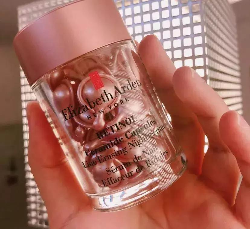 20岁抗氧化精华推荐学生,哪种精华适合三十多岁的年纪