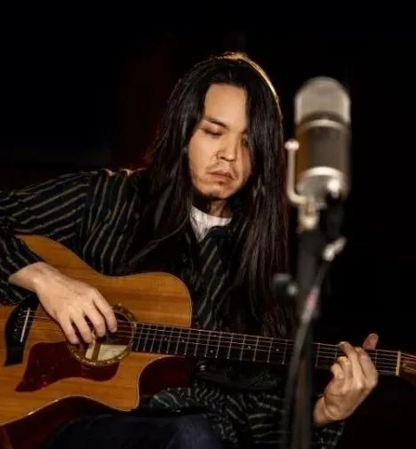 直擊灵魂的天籟女声|娜仁其木格「家园」温暖登场