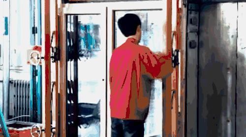 铝包木门窗的优缺点是什么,铝包木门窗安装多少钱一平合适